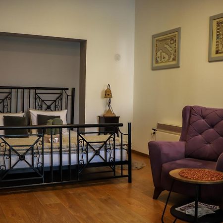 Rezervisi Slobodno, U Centru Smo Apartment Novi Sad Luaran gambar
